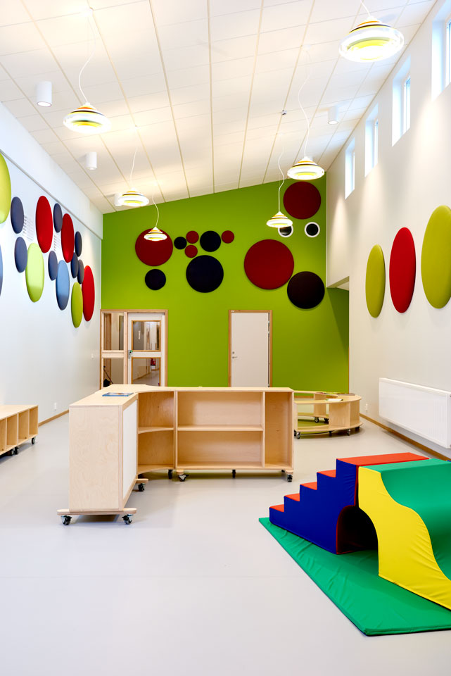 Preschool activity room, by Marta Florensa